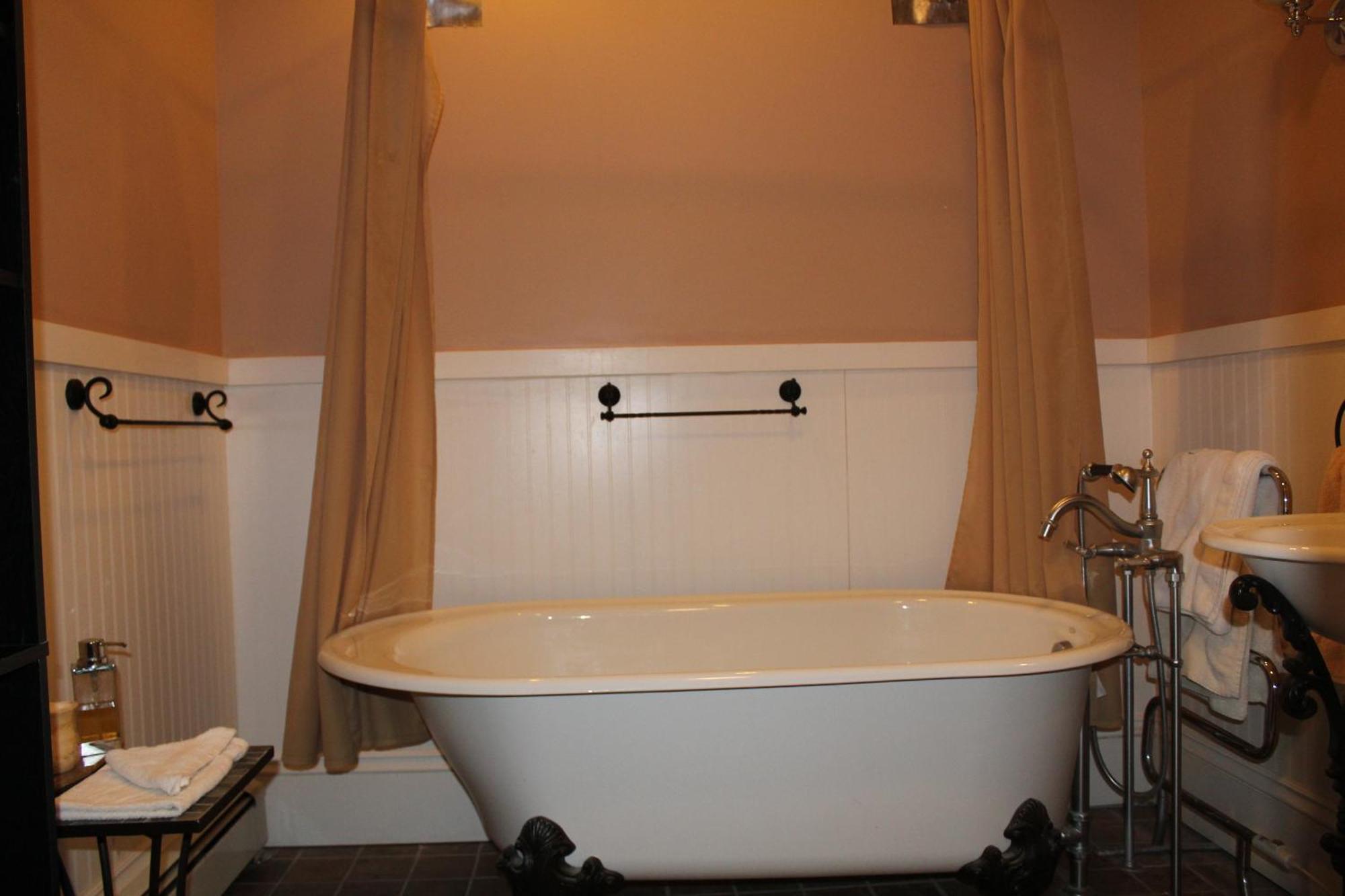 Monroe Manor Inn South Haven Quarto foto